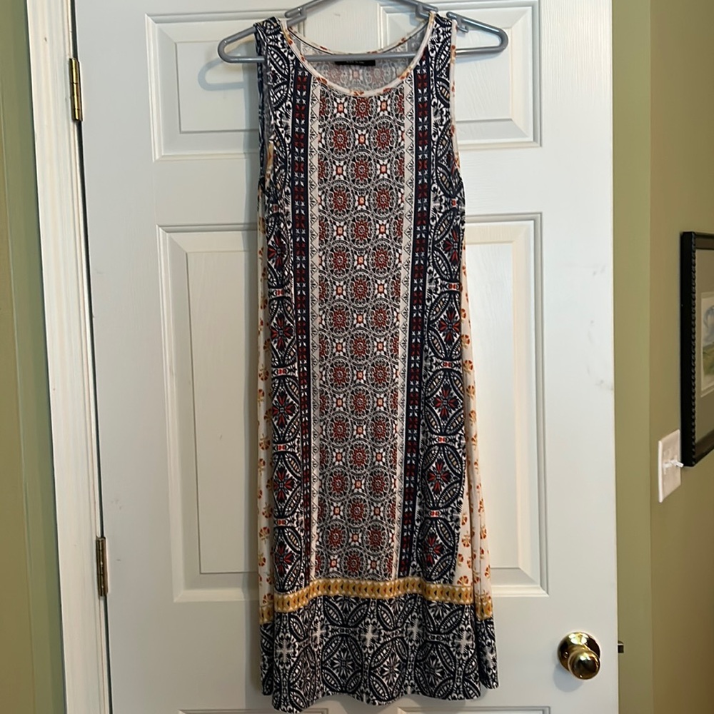 Renee C sleeveless dress, size medium